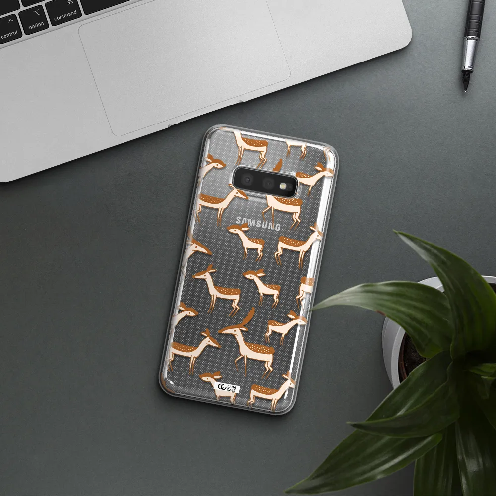 a pattern of deer and fawns Samsung S10e Clear TPU Case