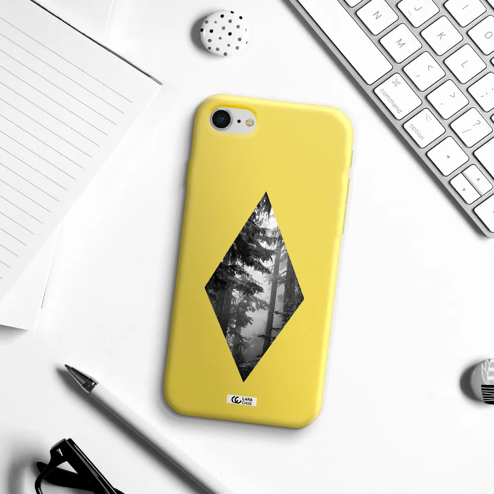 a diamond shaped image of trees Apple iPhone se 2020 Silicone canary yellow Case