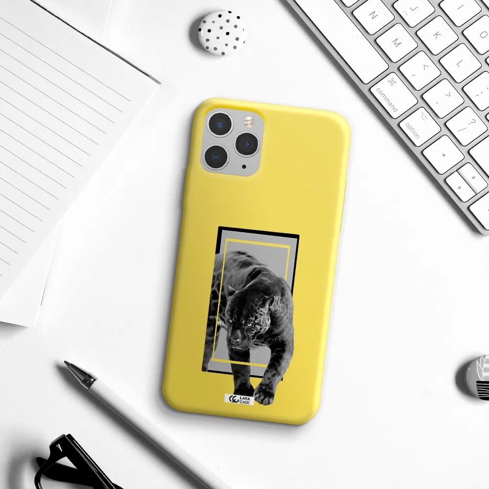 a black tiger with spots on its face Apple iPhone 11 pro max Silicone canary yellow Case