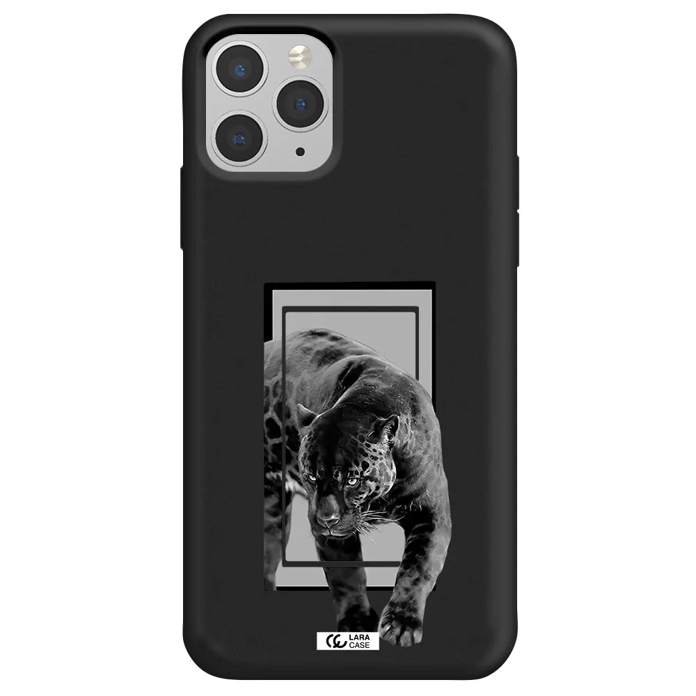 a black tiger with spots on its face Apple iPhone 11 pro Silicone black Case