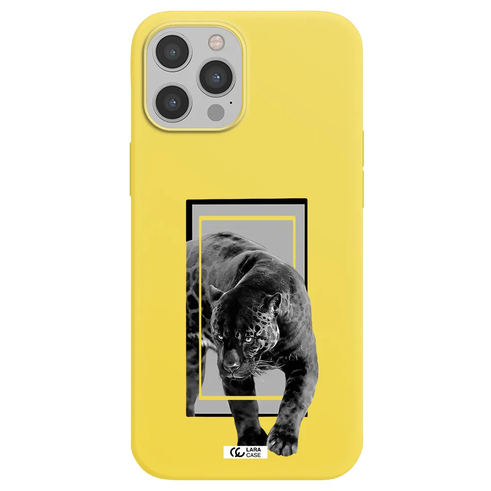 a black tiger with spots on its face Apple iPhone 12 pro Silicone canary yellow Case