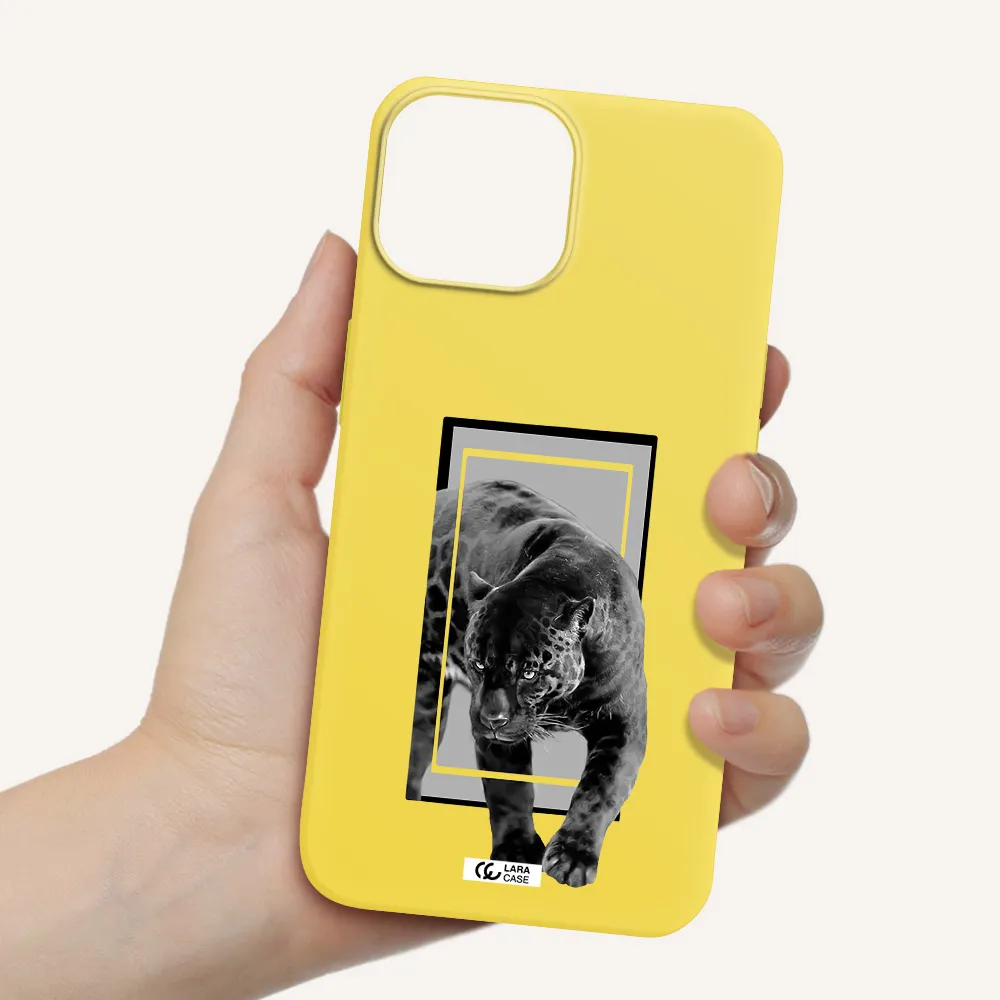 a black tiger with spots on its face Apple iPhone 13 Silicone canary yellow Case