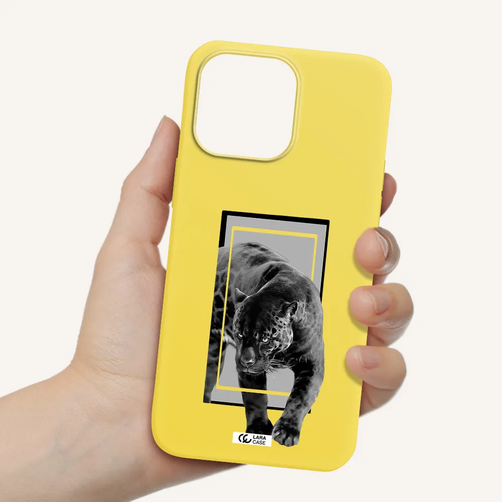 a black tiger with spots on its face Apple iPhone 14 pro max Silicone canary yellow Case