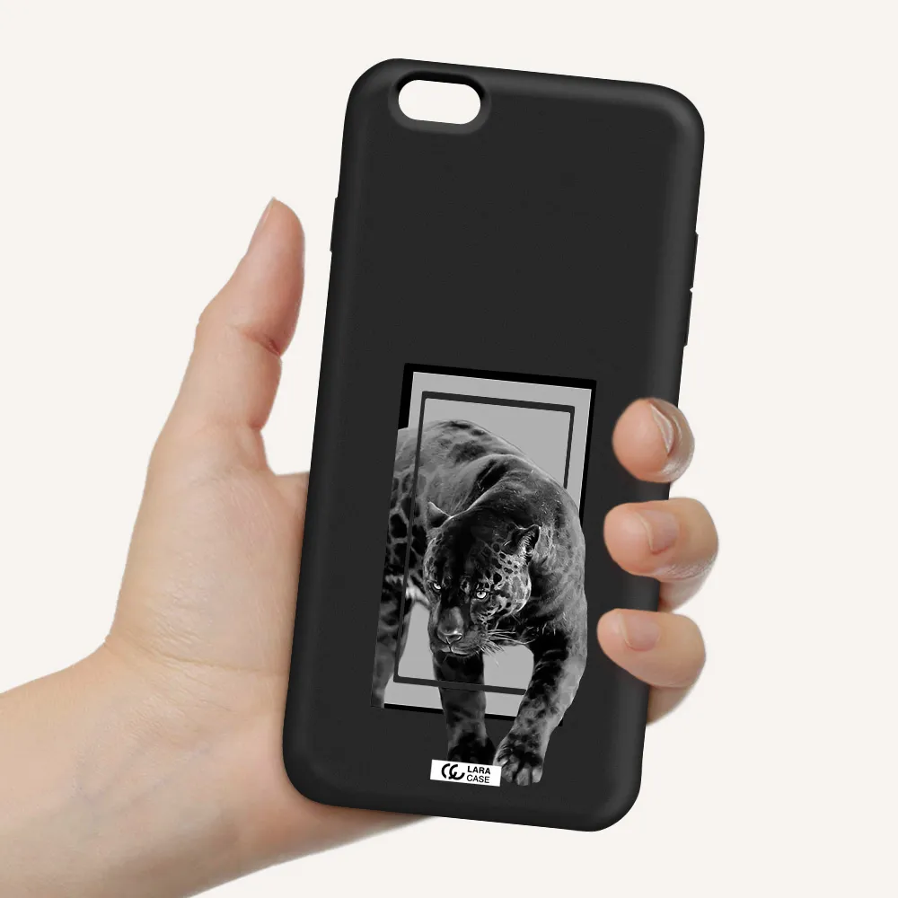a black tiger with spots on its face Apple iPhone 6S Silicone black Case
