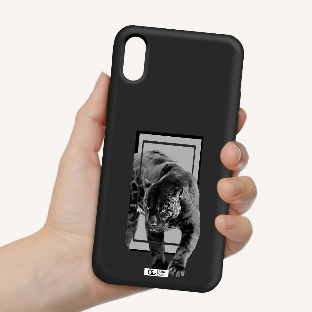 a black tiger with spots on its face Apple iPhone XS Silicone black Case