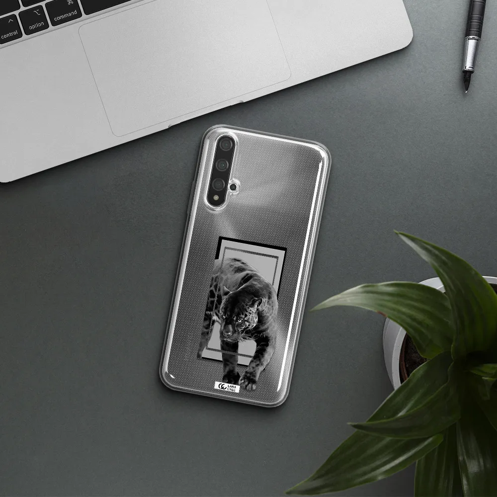 a black tiger with spots on its face Huawei Nova 5t Clear TPU Case