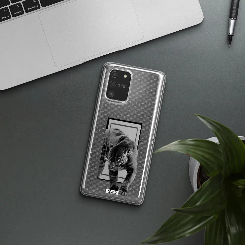 a black tiger with spots on its face Samsung S10 Lite Clear TPU Case