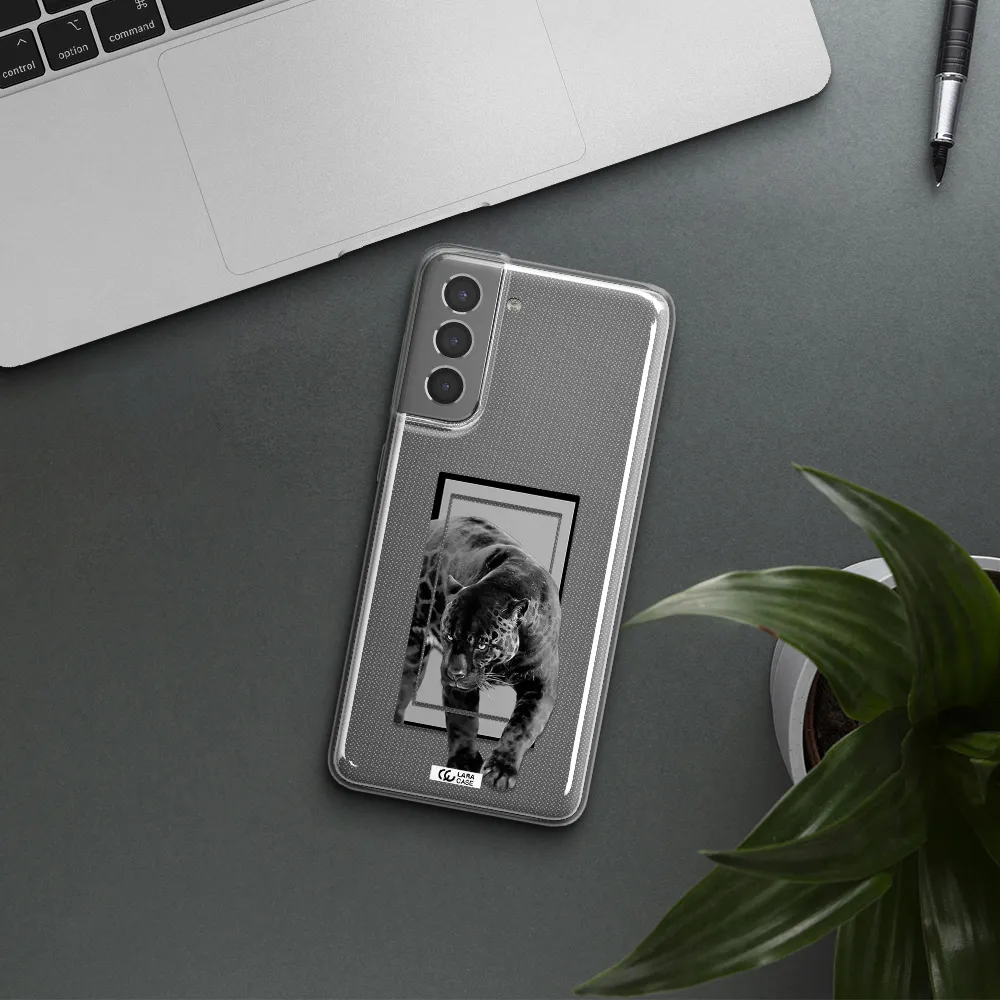 a black tiger with spots on its face Samsung S21 Clear TPU Case