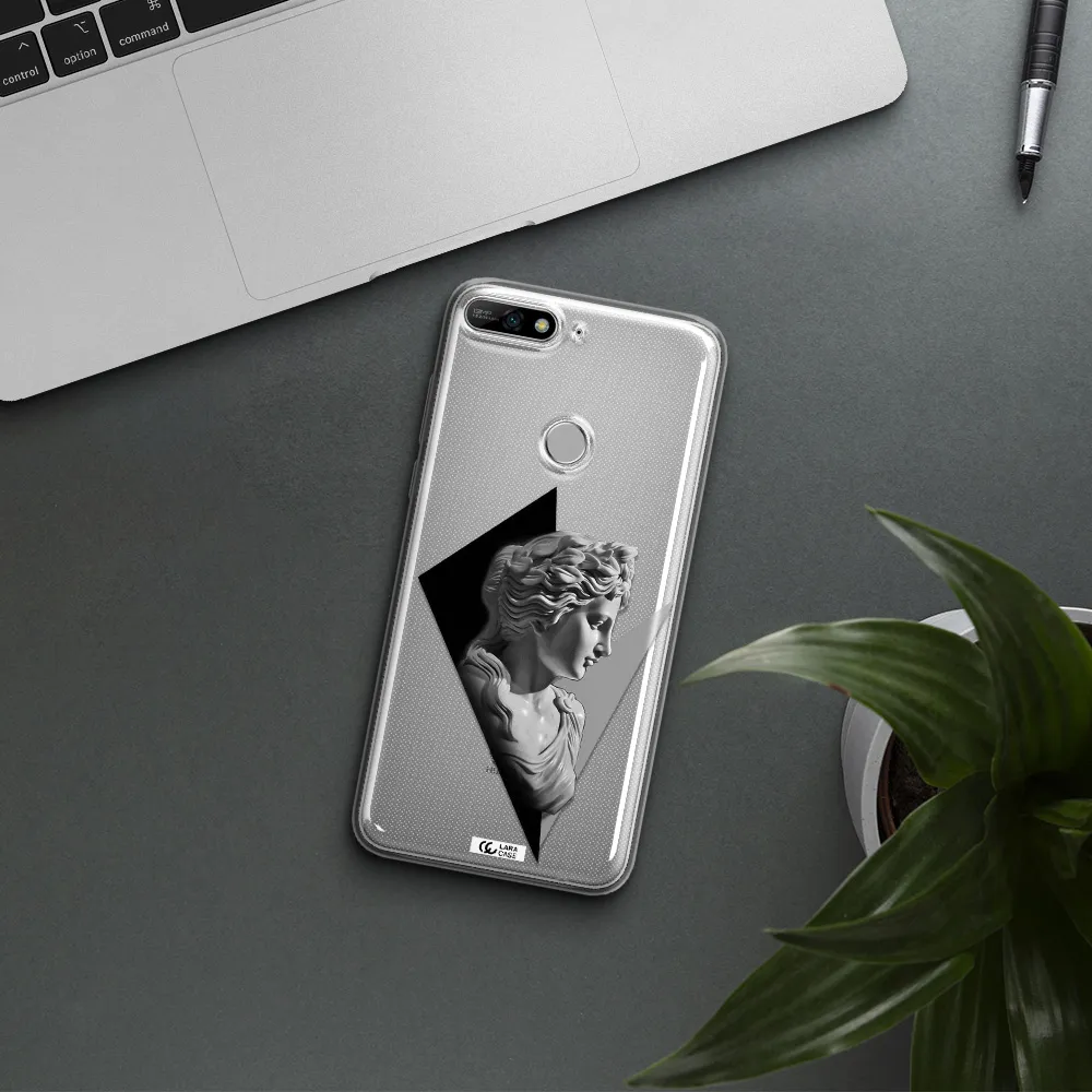 a close-up of a statue Huawei Y7 2018 Clear TPU Case