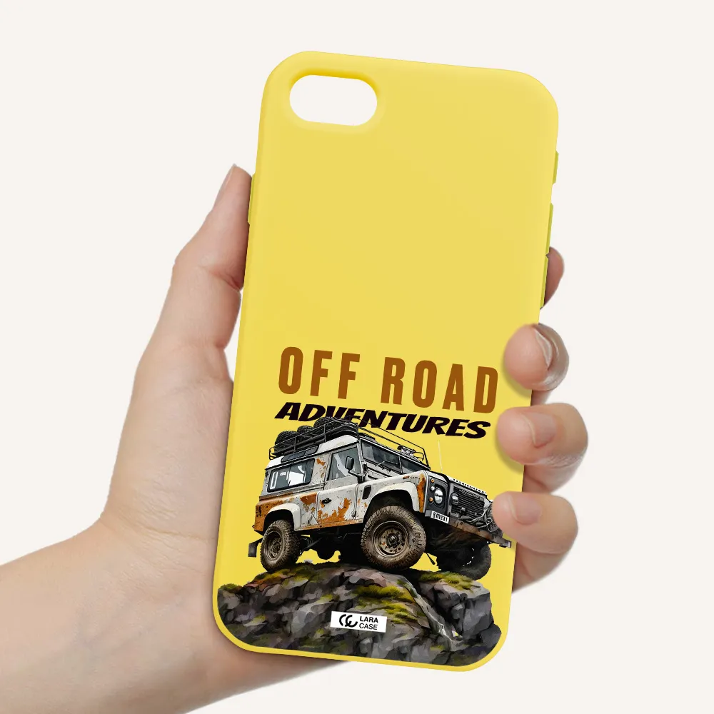 a car with rust on top Apple iPhone se 2020 Silicone canary yellow Case