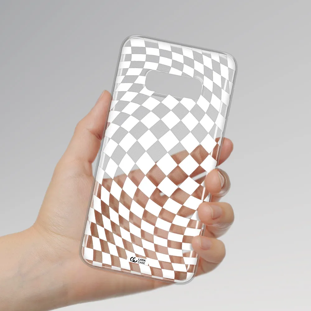 Wavy Checkered Samsung S10e Clear TPU Case